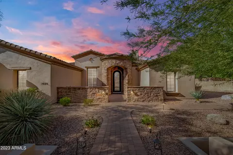 7828 E Riverdale Cir, Mesa, AZ 85207