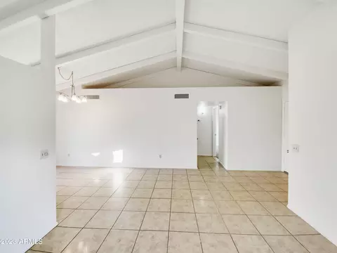 1950 E Grandview Dr, Phoenix, AZ 85022 photo 8