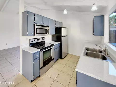 1950 E Grandview Dr, Phoenix, AZ 85022 photo 10