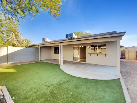 1950 E Grandview Dr, Phoenix, AZ 85022 photo 12