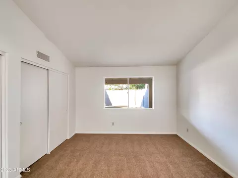 1950 E Grandview Dr, Phoenix, AZ 85022 photo 5