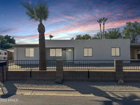 10123 E Butte St, Mesa, AZ 85207