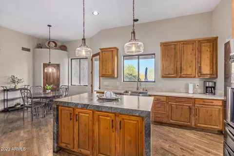 10055 E June Cir, Mesa, AZ 85207 photo 17