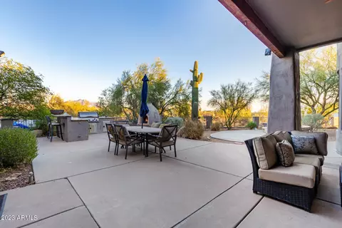 10055 E June Cir, Mesa, AZ 85207 photo 38
