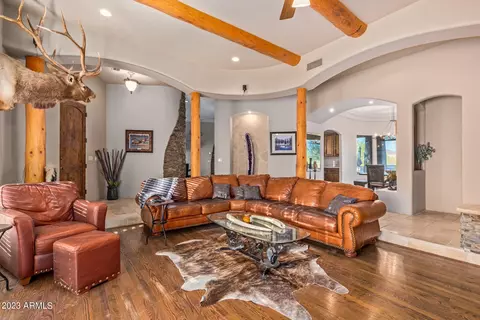 10055 E June Cir, Mesa, AZ 85207 photo 6