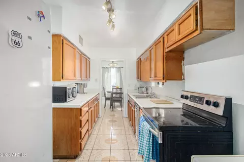 2722 E Fairmount Ave, Phoenix, AZ 85016 photo 12