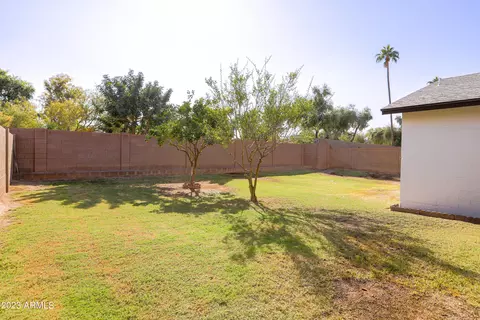 1923 E Pegasus Dr, Tempe, AZ 85283 photo 16