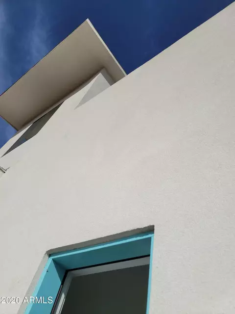Exterior - 1825 E Adams St, Phoenix, AZ 85034 photo 14 of 16