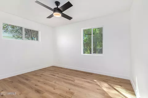 219 W Ruth Ave, Phoenix, AZ 85021 photo 17