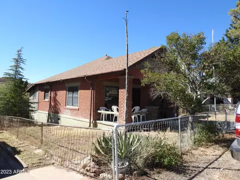 621 Bisbee Rd, Bisbee, AZ 85603