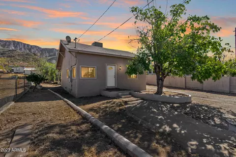 999 S Center Ave, Superior, AZ 85173