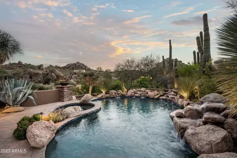 10616 E Greythorn Dr, Scottsdale, AZ 85262