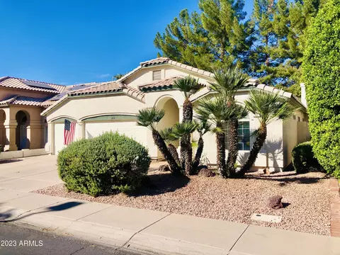 862 W Shellfish Dr, Gilbert, AZ 85233 photo 2