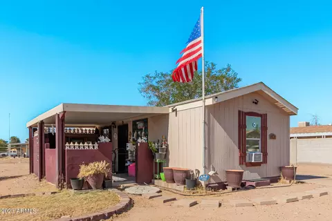2062 N Silverton St, Mesa, AZ 85203