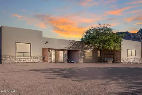 5232 E Superstition Blvd, Apache Junction, AZ 85119 photo 2