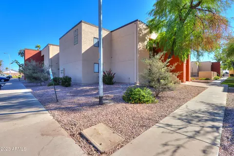1340 N Recker Rd #152, Mesa, AZ 85205