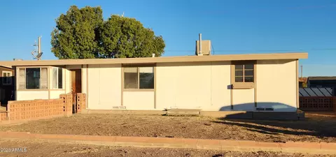 103 E Pinal St, Huachuca City, AZ 85616
