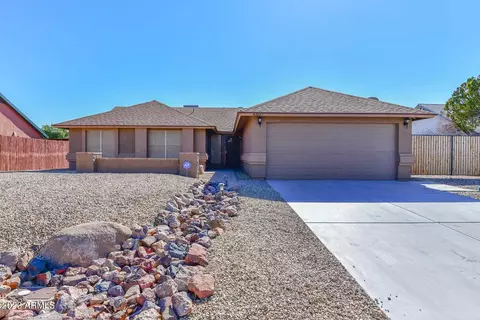 6807 W Cinnabar Ave, Peoria, AZ 85345