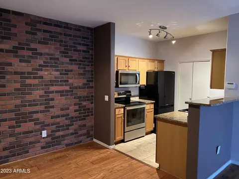 3302 N 7th St #140, Phoenix, AZ 85014 photo 8