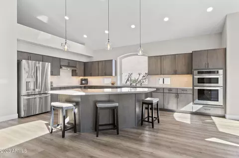 2515 E Goldenrod St, Phoenix, AZ 85048