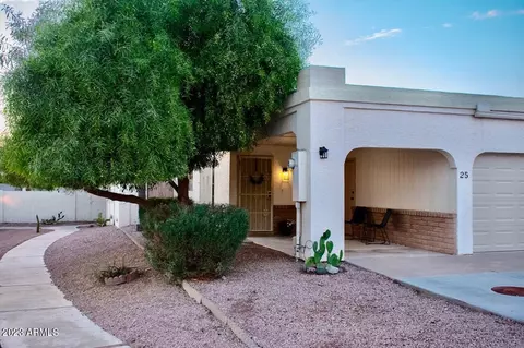 1920 S Plaza Dr #25, Apache Junction, AZ 85120 photo 2