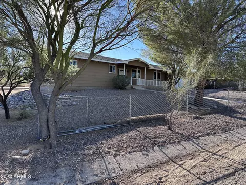 490 El Sol Dr, Benson, AZ 85602 photo 4