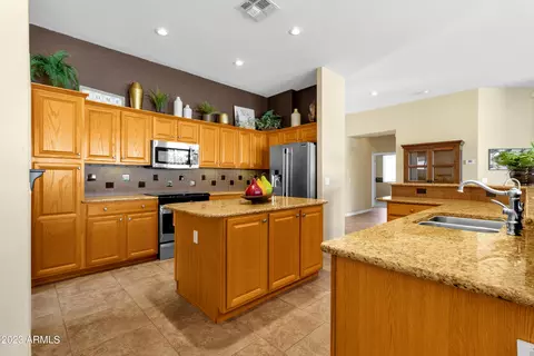 4188 E Walnut Rd, Gilbert, AZ 85298 photo 8