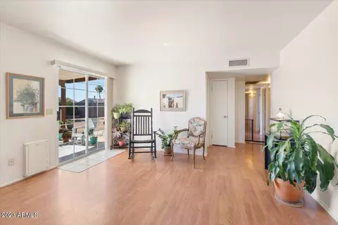 747 E Quail Ave, Apache Junction, AZ 85119 photo 4