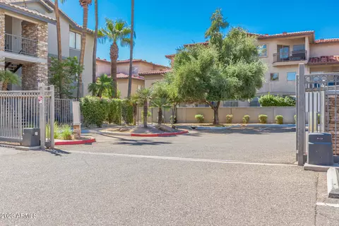 2025 E Campbell Ave #202, Phoenix, AZ 85016 photo 25