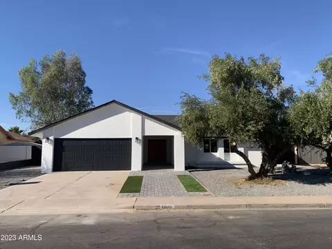1016 E Greenway St, Mesa, AZ 85203