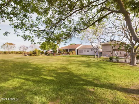 Exterior - 16238 E Julius Rd, Gilbert, AZ 85298 photo 6 of 44