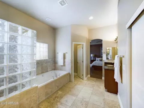 Bath - 16238 E Julius Rd, Gilbert, AZ 85298 photo 2 of 4