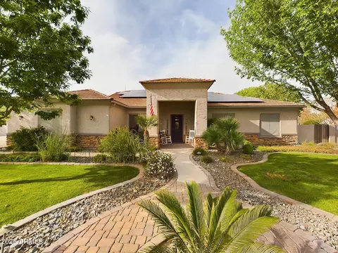 Exterior - 16238 E Julius Rd, Gilbert, AZ 85298 photo 38 of 44