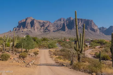 5124 E Singletree St, Apache Junction, AZ 85119 photo 3