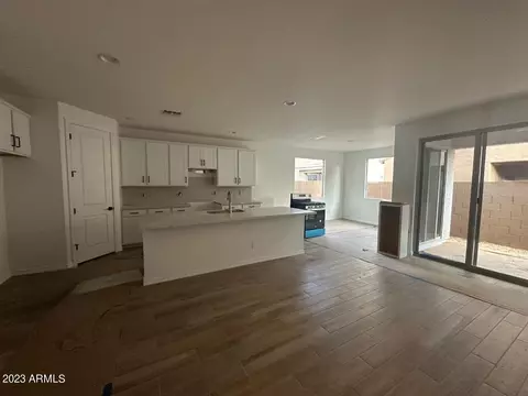 9405 E Spiral Ave, Mesa, AZ 85212 photo 4