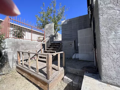 140 S Fairview St, Globe, AZ 85501 photo 18