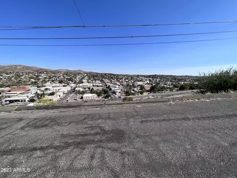 140 S Fairview St, Globe, AZ 85501 photo 17