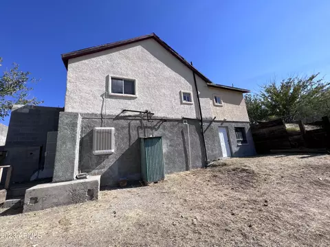 140 S Fairview St, Globe, AZ 85501 photo 16