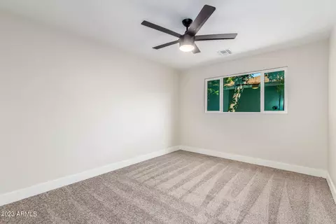 1601 E Claremont St, Phoenix, AZ 85016 photo 9