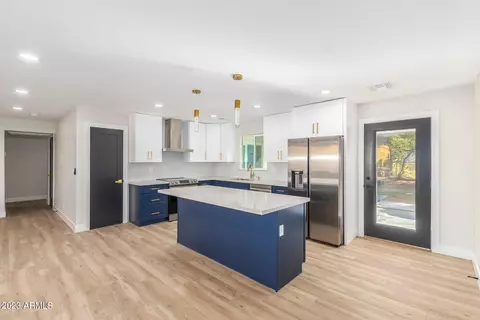 1601 E Claremont St, Phoenix, AZ 85016 photo 5