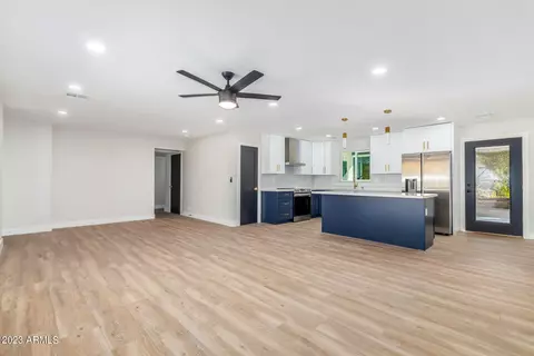 1601 E Claremont St, Phoenix, AZ 85016