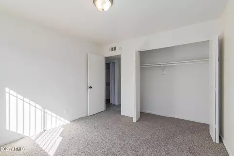 4537 N 26th Dr, Phoenix, AZ 85017 photo 14