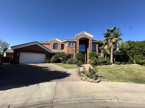 2662 N Chestnut Cir, Mesa, AZ 85213