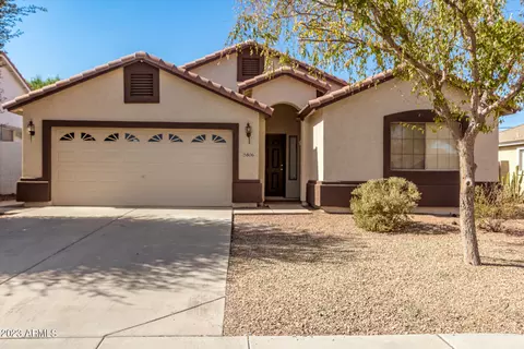 5806 S 14th St, Phoenix, AZ 85040