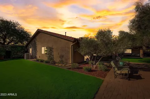 12 E Secretariat Dr, Tempe, AZ 85284 photo 8