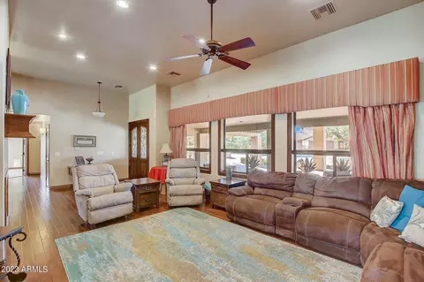 12 E Secretariat Dr, Tempe, AZ 85284 photo 17