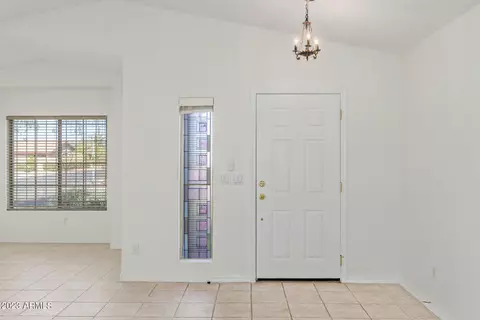 1203 E Wescott Dr, Phoenix, AZ 85024 photo 3