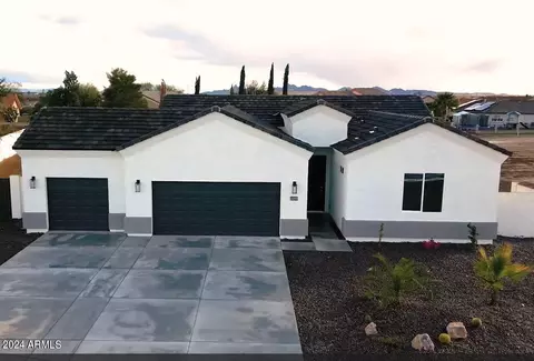 15200 S Country Club Way, Arizona City, AZ 85123