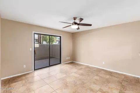 4266 E Agave Rd, Phoenix, AZ 85044 photo 7