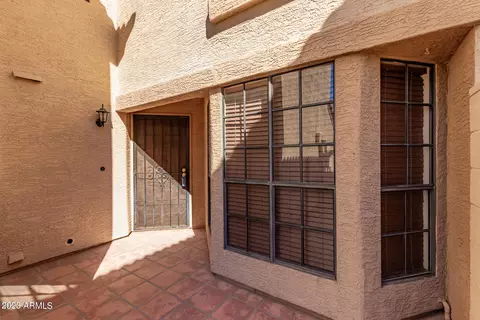 4266 E Agave Rd, Phoenix, AZ 85044 photo 2